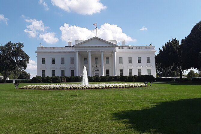 4-Hour Guided Tour in Spanish to Discover Washington DC - Authentic Insights from Past Travelers