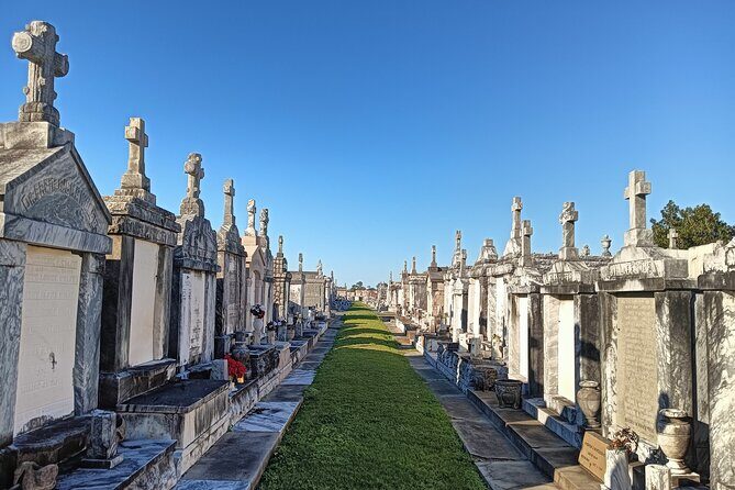 5 Cemeteries of New Orleans - Anne Rice's & other famous graves - Practical Aspects and What You Can Expect