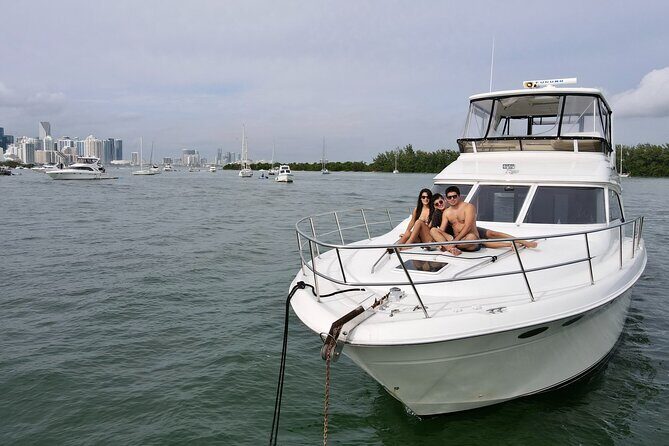 52' Yacht Rental in Miami Beach with Experienced Captain - Final Thoughts