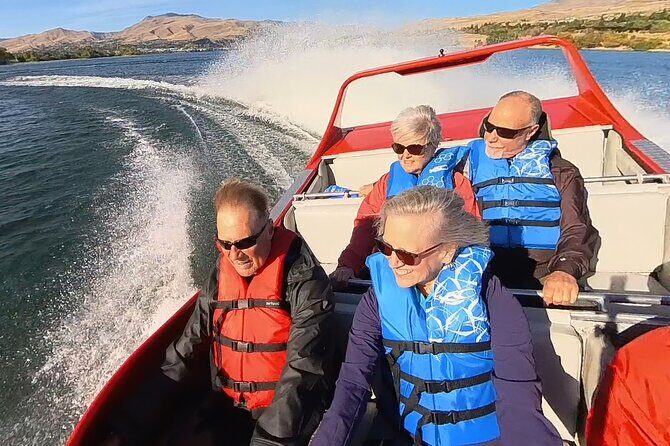 6 Mile Adventure Boat Ride - The Guide: Knowledgable, Friendly, and Fun