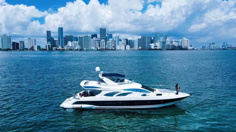 70ft Azimut available in Miami for up to 13 people. - The Itinerary: From Downtown to Celebrity Homes