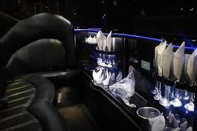 Airport Limousine Transfer one-way - Newark Liberty International Airport - MKT - What To Expect From the Service