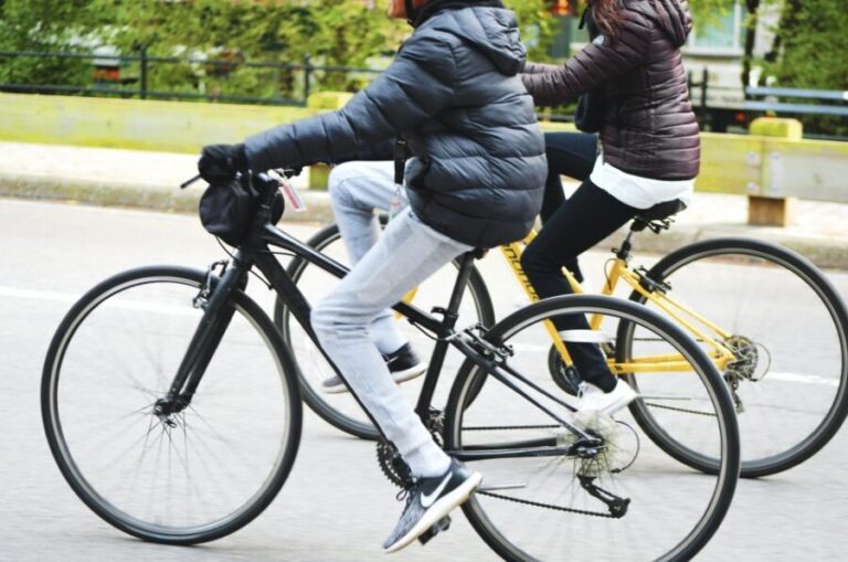 Alexandria, VA: Bike Rentals - Who Would Love This Experience?