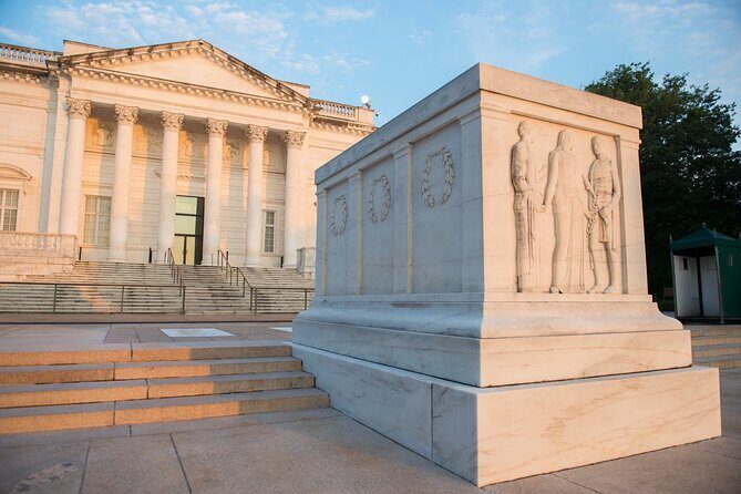 Arlington Cemetery Changing of the Guard and JFK Gravesite - Who Would Love This Tour?