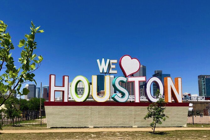 Arrival Private Transfer: George Bush Airport IAH to Houston in Business Car - What to Expect from the Transfer Service