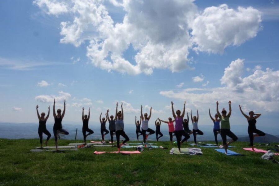 Asheville: Yoga on a Mountain Hike - Authentic Experiences and Practical Details