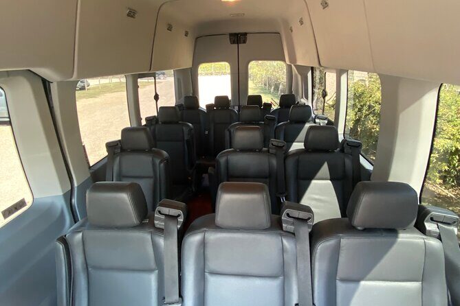 Austin Bergstrom Airport Personal pickup for up to 14 guests! - FAQ