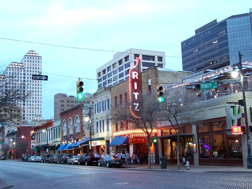 Austin's Bachelorette Live Music Pub Crawl - The Value of the Experience