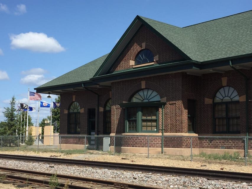 Bemidji, MN: Downtown Walking Tour - FAQs