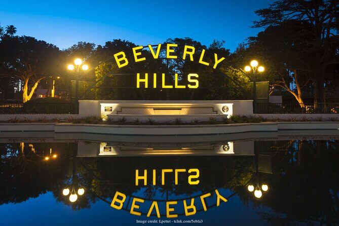 Beverly Hills & Rodeo Drive: Private 2-hour Walking Tour - Analyzing the Value