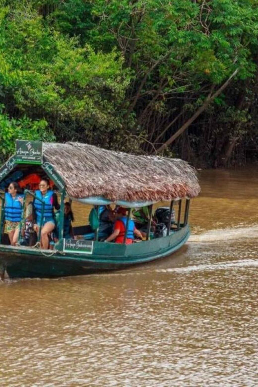 Boat trip on the Amazon and Itaya rivers - Visiting the Animal Farm and Amazon Flora