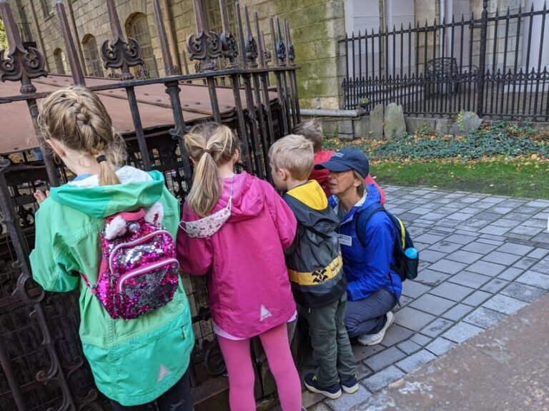 Boston By Little Feet Walking Tour: 60 min Private Tour - Practical Tips for Your Visit
