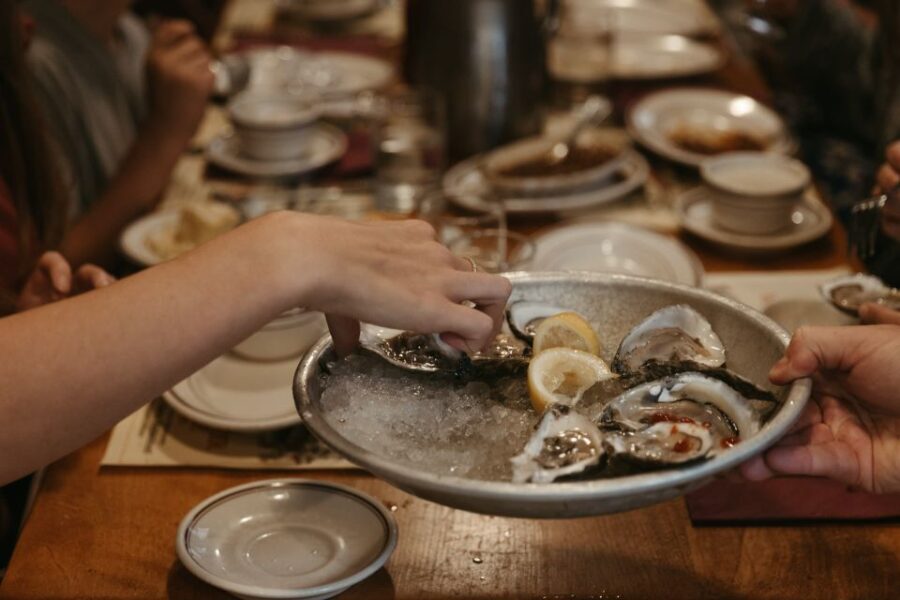 Boston: Ultimate Historic Food & Drink Tour - Boston Public Market: A Taste of New England’s Best