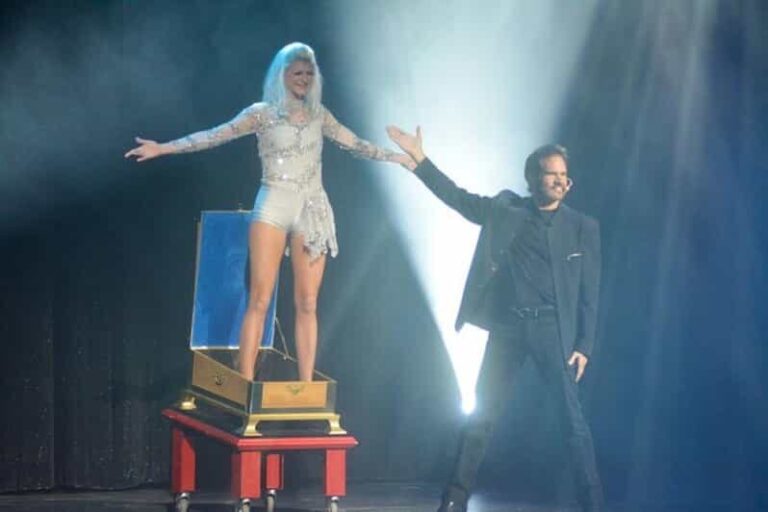 Branson: Cabaret Comedy Magic Dinner Show - Who Will Enjoy This Show?