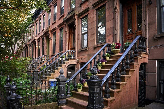 Brooklyn, Queens, and the Bronx Private Tour with a Driver-Guide - Who Should Consider This Tour?