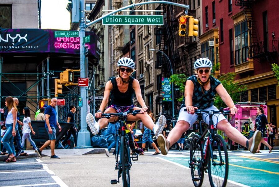 Brooklyn: Sightseeing Bike Tour with Local Guide - An In-Depth Look at the Brooklyn Bike Tour