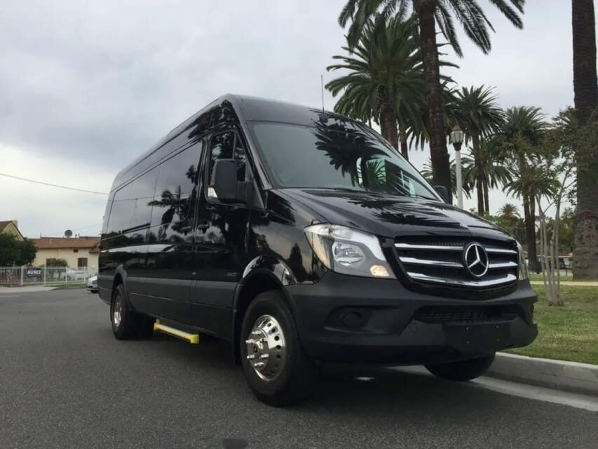 Brown Field Municipal Airport: Shuttle Service to Carlsbad - Why This Shuttle Service Could Be a Great Fit