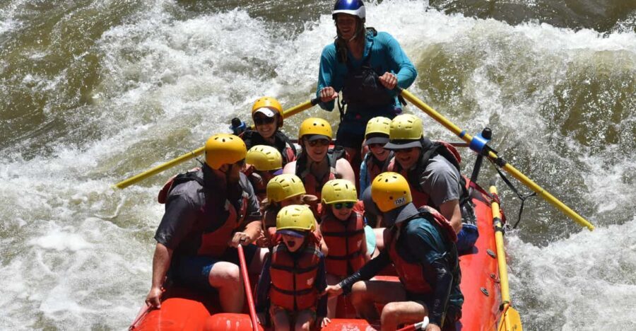 Cañon City: Family Float Rafting With Lunch, Photo & Wetsuit - Who Is This Tour Best For?
