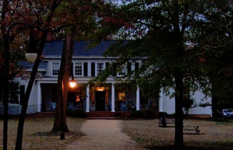 Chapel Hill Ghost Walk - FAQs