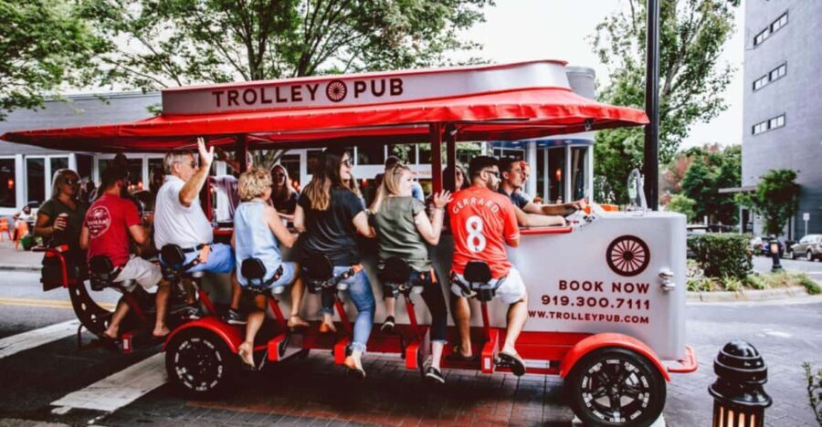 Charlotte: Double Trolley Pub Tour with Drinks - Why This Tour Works