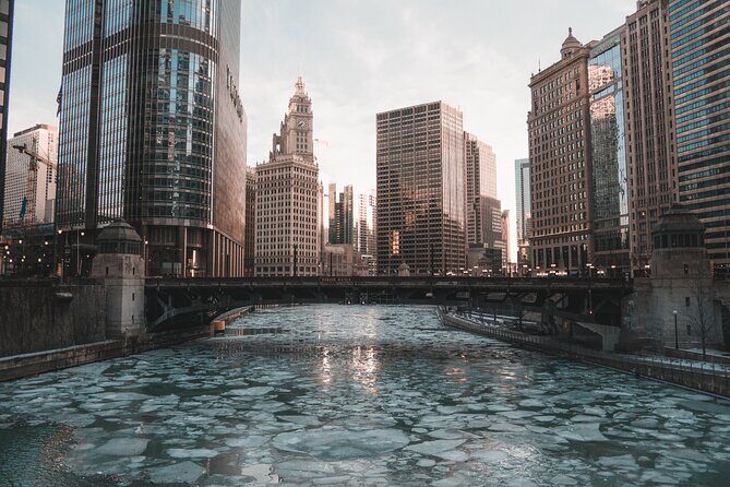 Chicago 4-Hour Private Sightseeing Transfer by Luxury Limousine - The Breakdown: What You Can Expect from Your Private Chicago Tour