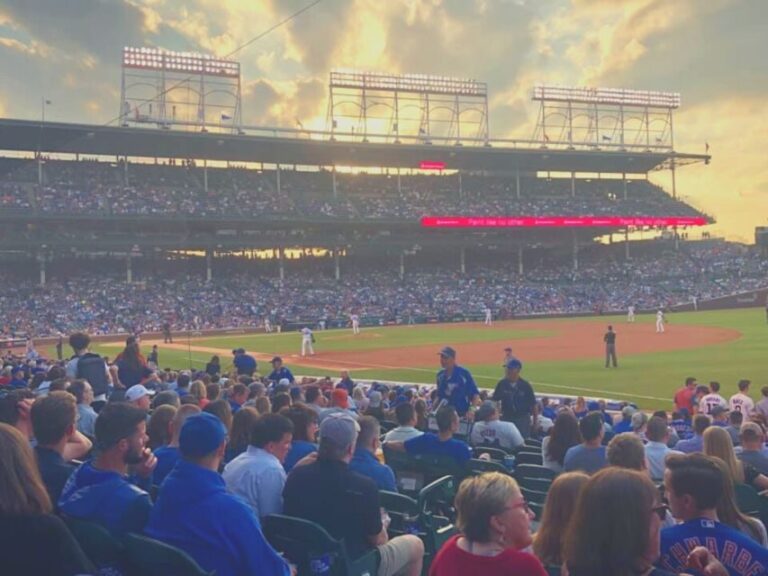 Chicago: Chicago Cubs Baseball Game Ticket at Wrigley Field - Who Would Love This Experience?