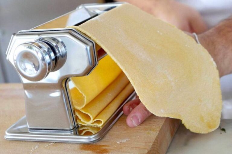 Chicago : Hands-on Cooking Classes With Local Chef - The Italian Pasta Class