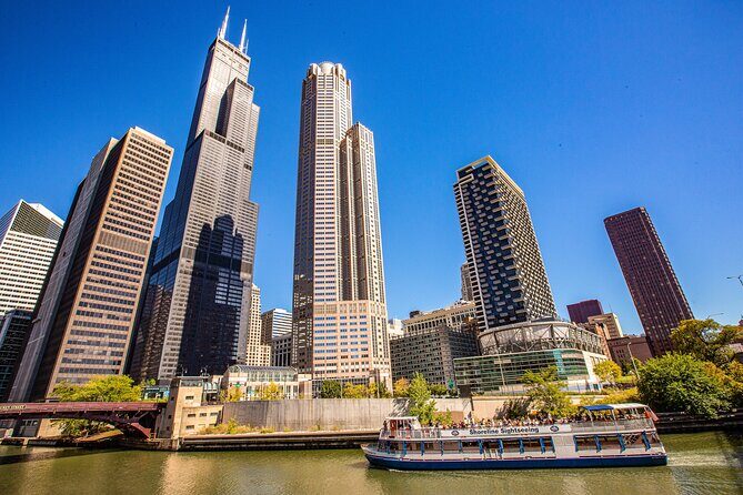 Chicago River Architecture Tour and Big Bus Hop-on Hop-off Tour - The Sum Up