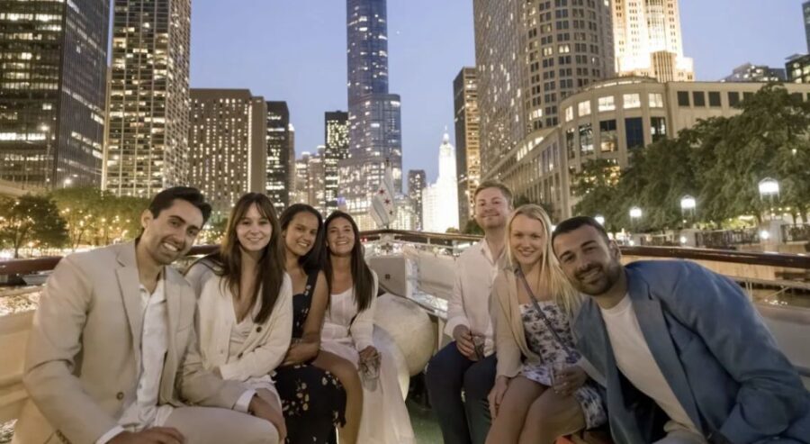 Chicago River: Guided Sunset Cocktail & Architecture Tour - Who Would Love This Experience?