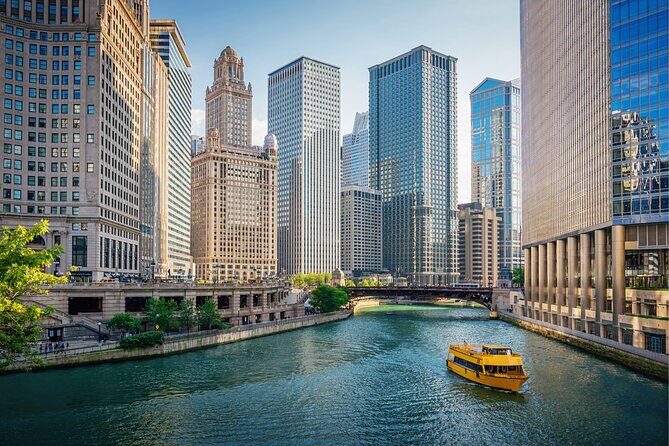 Chicago Scavenger Hunt and Highlights Self-Guided Tour - The Experience in Practice
