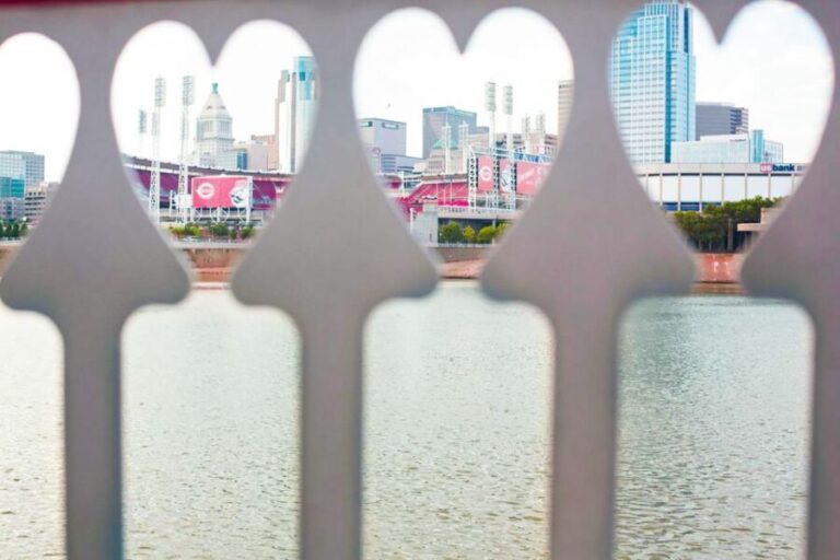 Cincinnati: Sunset Sightseeing Cruise on the Ohio River - Practical Details & What to Expect