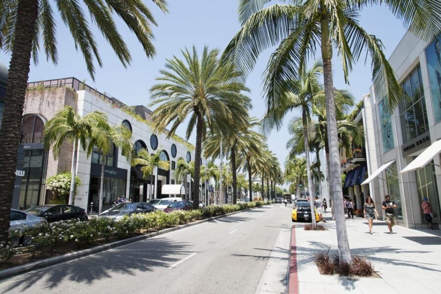 Complete Los Angeles Private Tour with Pickup - What Makes This Tour Stand Out?