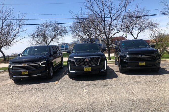 Curbside SUV Transfer from ORD to Downtown Chicago - Real Traveler Insights from Reviews