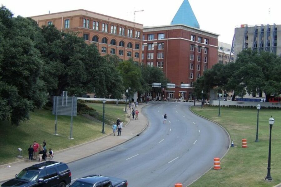 Dallas: 2-Hour JFK Assassination Tour without Museum - Authentic Experiences from Reviews