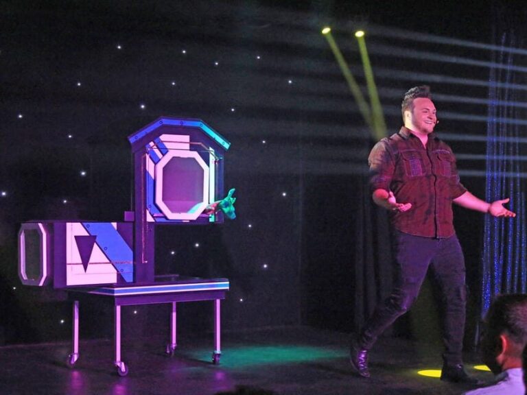 Destin: The Maximum Magic Show Ticket - Why This Show Stands Out