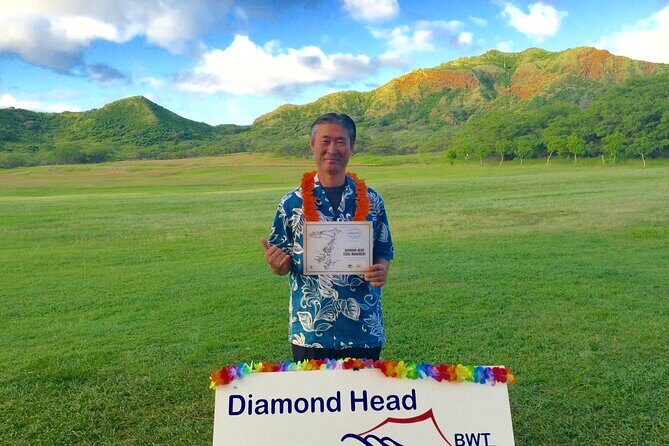 Diamond Head Hiking Experience with Roundtrip Transportation - Who Should Consider This Tour?