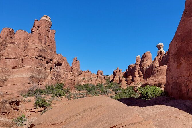 Discover The Hidden Arches: Solitaire Arches Private Desert Hike - FAQ