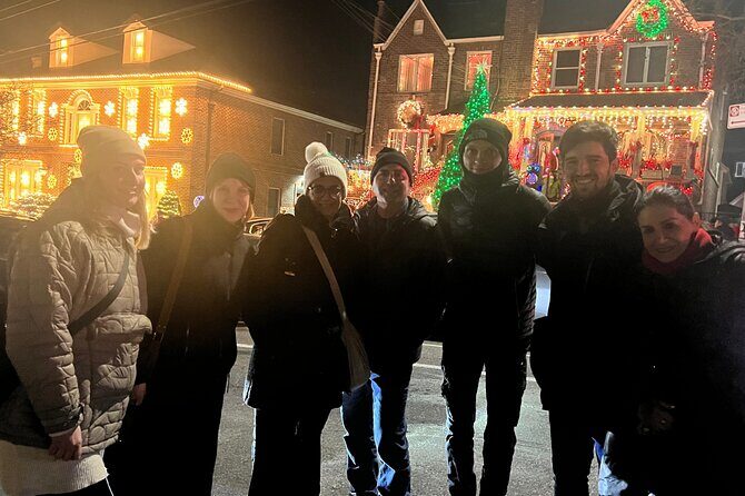 Dyker Heights Brooklyn Christmas Lights Walking Tour - What Travelers Say and Why It Matters
