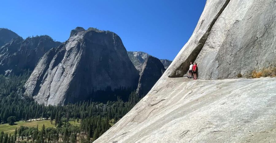 El Capitan, Yosemite: A Rock Climber's Odyssey - What’s Included and What’s Not