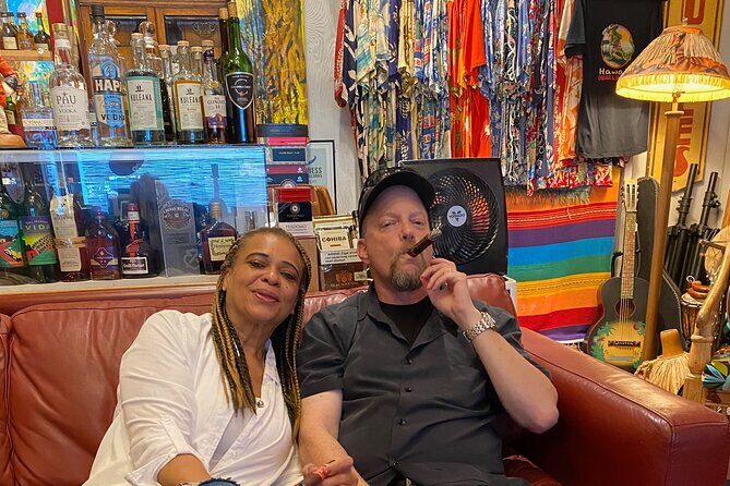 Enjoy Sunset with a Fine Cigar in Hawi - What the Reviews Reveal: Authentic Experiences