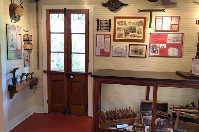 Experience Full-Day Laura Plantation & Pontoon Swamp Tour w/Transportation - Exploring Laura Plantation: Creole Heritage and History