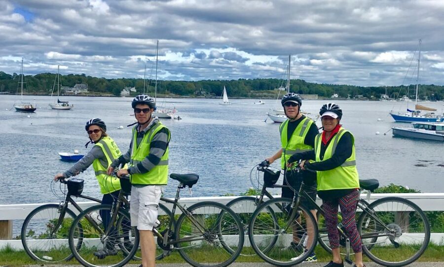 Explore the Islands & Harbor Guided Bike Tour 2-2.5 Hrs. - Who Will Love This Tour?