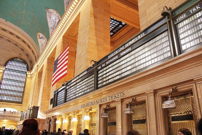 Fifth Avenue Unveiled: Luxury, History & Icons Walking tour - Exploring Fifth Avenue: A Detailed Breakdown