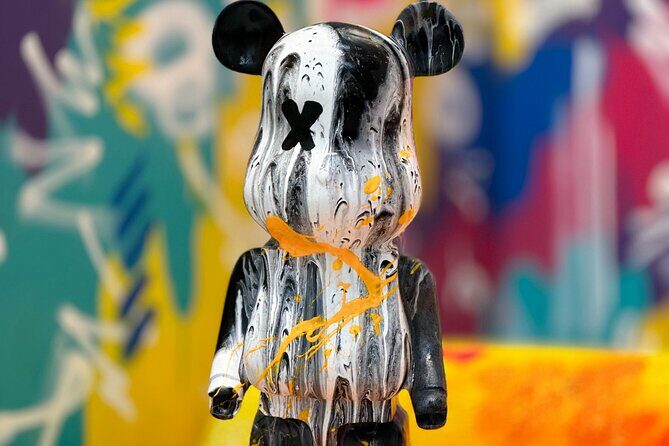 Fluid Bear Public Art Class in Chicago - Why You Should Consider This Experience