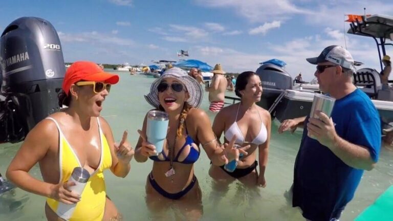 Fort Lauderdale: 12 People Private Pontoon Rental - What to Expect on Your Day