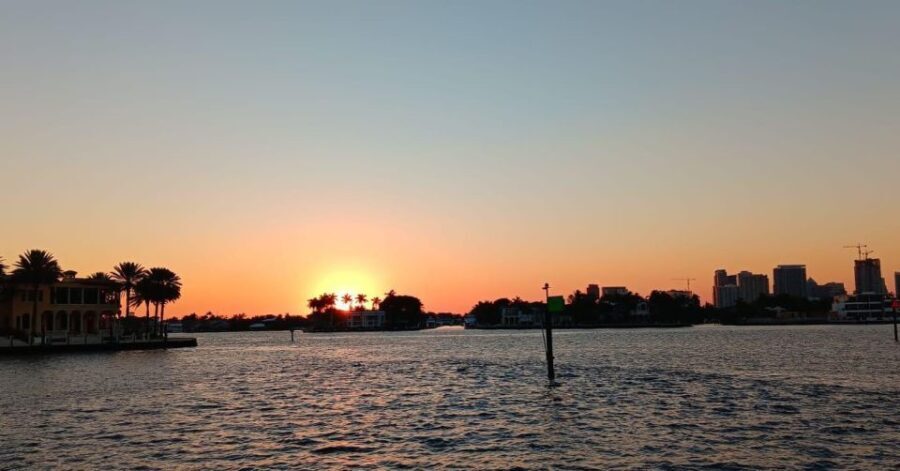 Fort Lauderdale: Evening Boat Cruise with Downtown Views - Who Will Love This Tour?