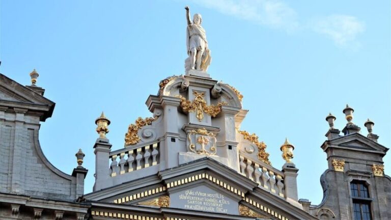 From Amsterdam: To Brussels - Travel as a VIP - Arrival in Brussels: A City of Contrasts