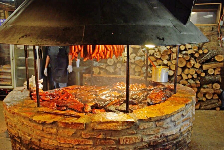 From Austin: Hill Country BBQ & Wine Shuttle - The Itinerary in Detail