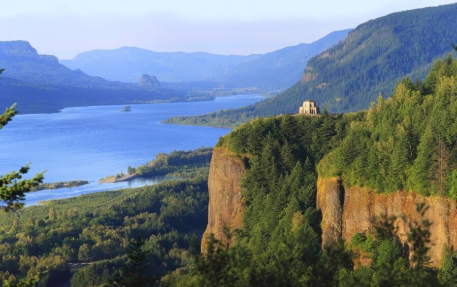 From Portland: 7 Wonders of the Gorge Jetboat Cruise - Who Will Love This Tour?