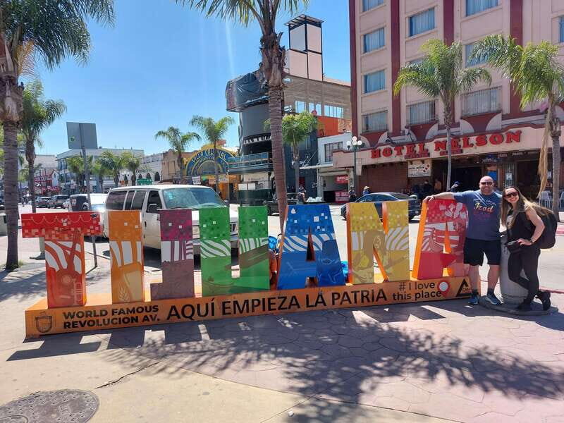 From San Diego: Tijuana Guided Day Trip with Lunch - Exploring Tijuana’s Streets and Sights
